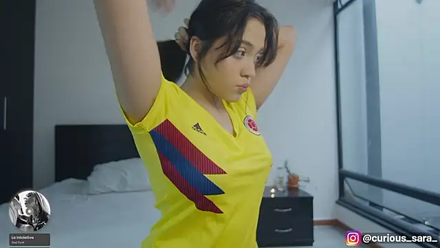  curiouskitten  online show from March 29, 10:22 pm