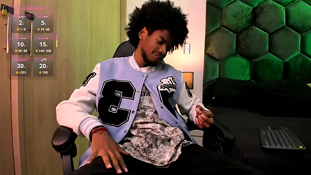 AllexJacob online show from March 11, 1:05 pm