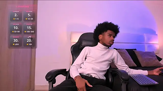 AllexJacob online show from November 14, 1:26 pm