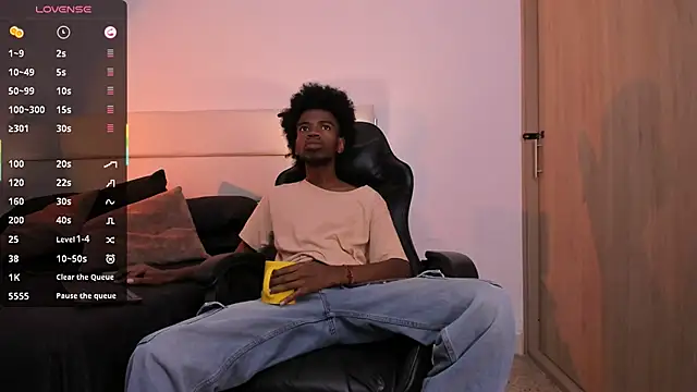 AllexJacob online show from November 6, 12:53 pm