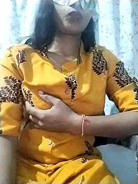 ms-naina online show from November 13, 6:12 pm