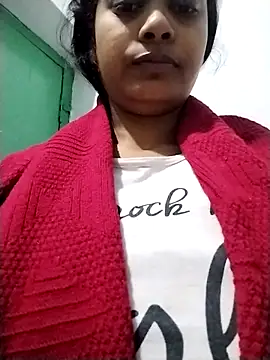 ms-naina online show from December 5, 8:06 pm