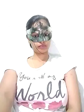 ms-naina online show from April 25, 5:10 pm