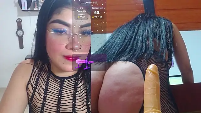 Snapshot of dakota_funny chatting on October 1, 6:12 pm dakota funny online show from October 1, 6:12 pm