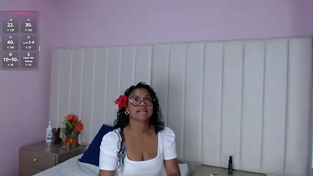 Snapshot of valery_storm_ chatting on October 12, 11:22 am valery storm online show from October 12, 11:22 am