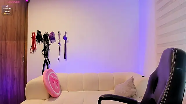 abu dhabi 21 online show from February 13, 10:15 am