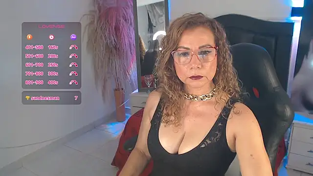 Jademommy  online show from February 19, 8:28 pm