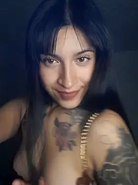 gabii hardy online show from April 1, 9:43 am