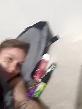 cicithtbitch online show from December 22, 2:44 am