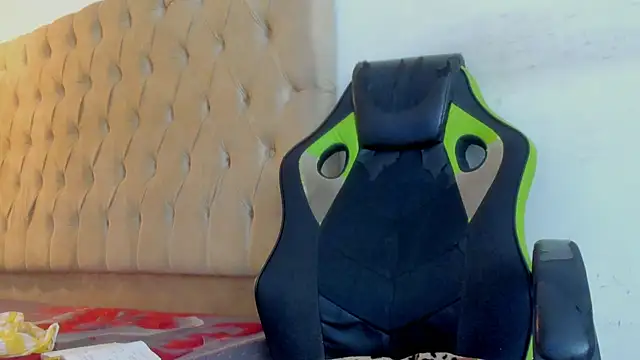 Naomis 35 online show from January 16, 7:40 pm