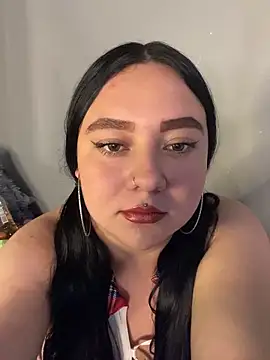 Ssusann Pink online show from October 10, 4:24 am