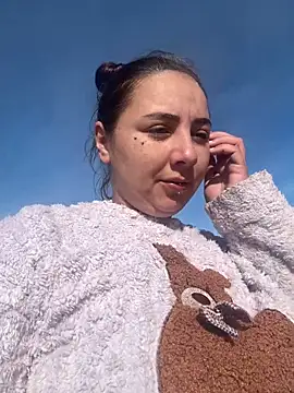 Emilie 1 online show from February 22, 2:52 pm