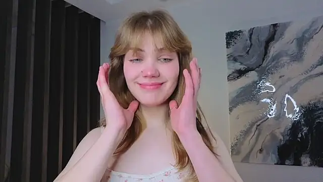 pienaple online show from December 17, 4:06 am