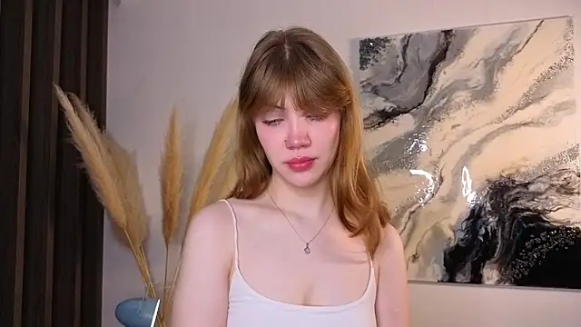 Snapshot of pienaple chatting on February 2, 4:11 am pienaple online show from February 2, 4:11 am