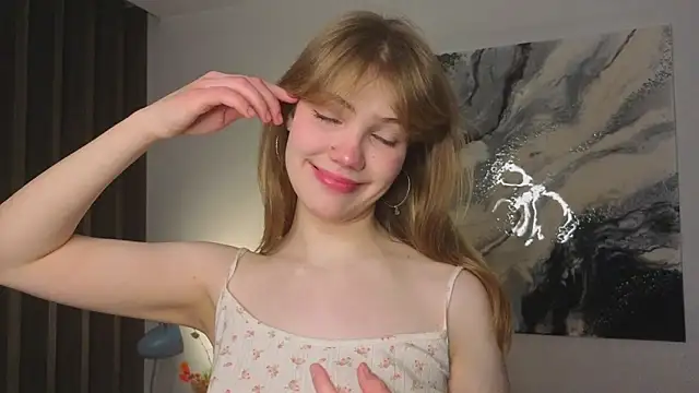 pienaple online show from December 14, 4:08 am