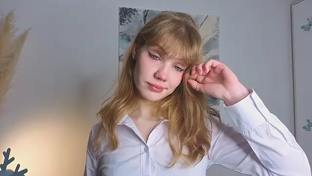 pienaple online show from October 30, 4:11 am