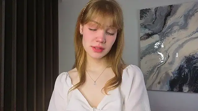 pienaple online show from November 27, 4:13 am