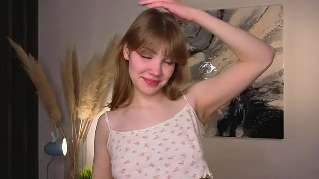 Snapshot of pienaple chatting on January 15, 4:05 am pienaple online show from January 15, 4:05 am