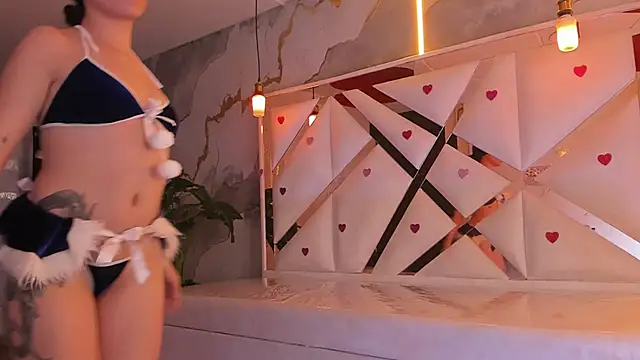 sophiadoll tf online show from February 18, 8:49 pm