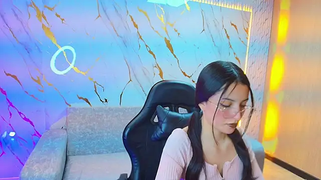 Snapshot of sophiadoll_tf chatting on September 24, 7:53 pm sophiadoll tf online show from September 24, 7:53 pm