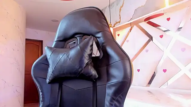 sophiadoll tf online show from February 25, 8:41 pm