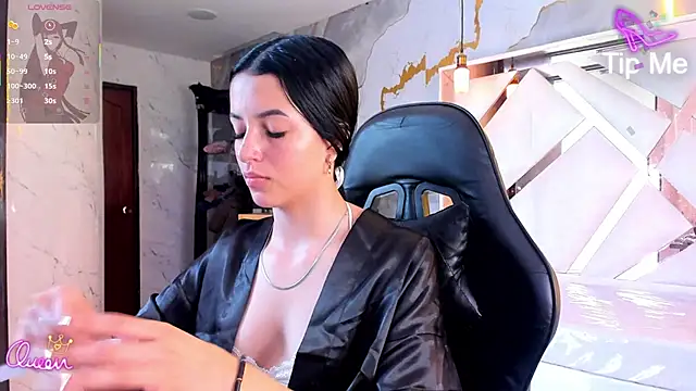 Snapshot of sophiadoll_tf chatting on June 12, 1:20 pm sophiadoll tf online show from June 12, 1:20 pm
