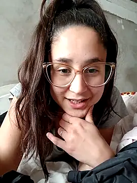 linameii online show from October 6, 4:41 pm