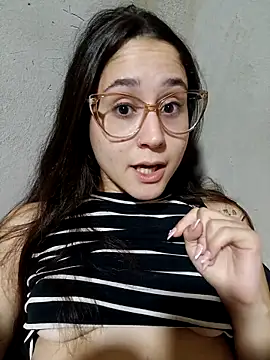 linameii online show from December 3, 2:45 am