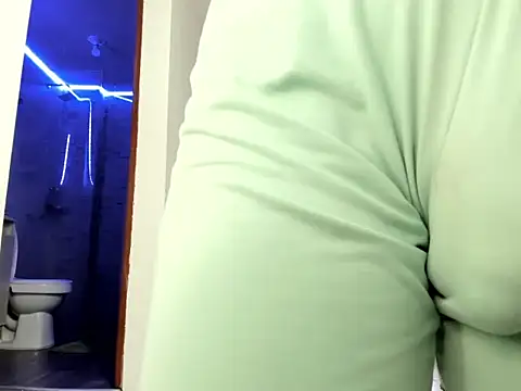 marine love online show from May 21, 12:46 pm