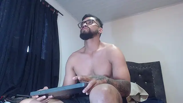 Chrys harris77 online show from March 26, 11:02 pm