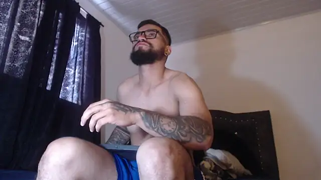 Chrys harris77 online show from March 13, 2:00 pm