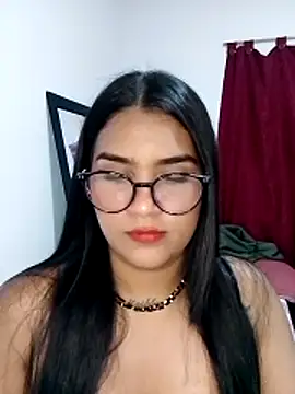 Renata Zoe online show from October 24, 1:59 am