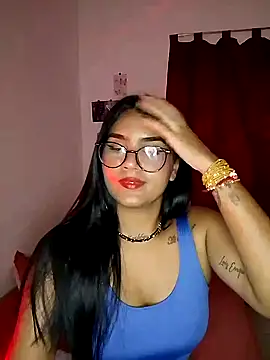 Renata Zoe online show from November 13, 1:31 am