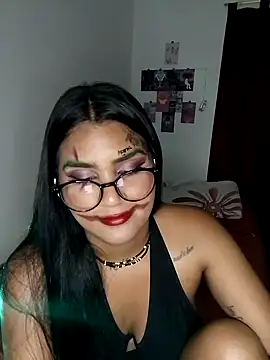 Renata Zoe online show from October 31, 2:52 am