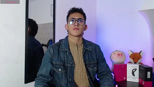 SalvadorFit online show from November 17, 8:35 pm