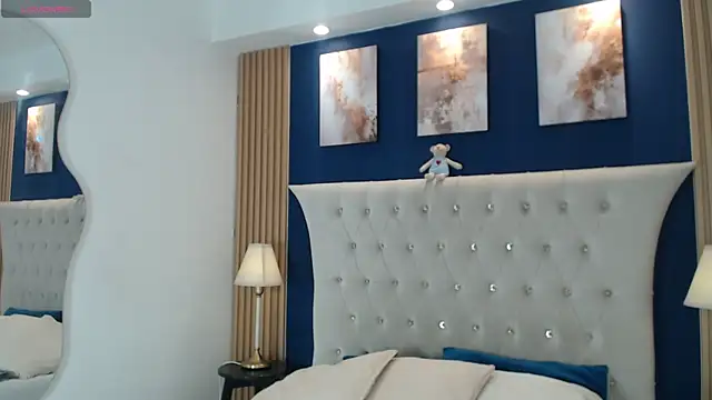 SalvadorFit online show from April 8, 8:10 pm