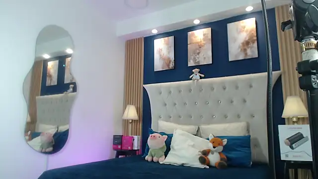 SalvadorFit online show from April 4, 8:26 pm