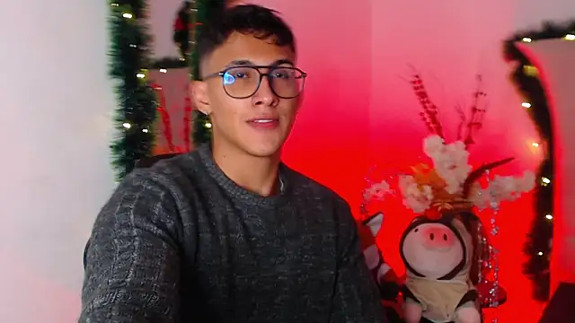 SalvadorFit online show from December 19, 9:17 pm