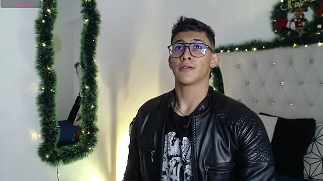 SalvadorFit online show from December 22, 9:26 pm