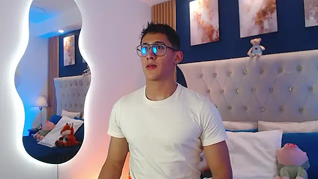 SalvadorFit online show from February 11, 8:41 pm