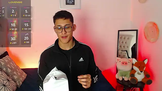 SalvadorFit online show from November 13, 8:02 pm