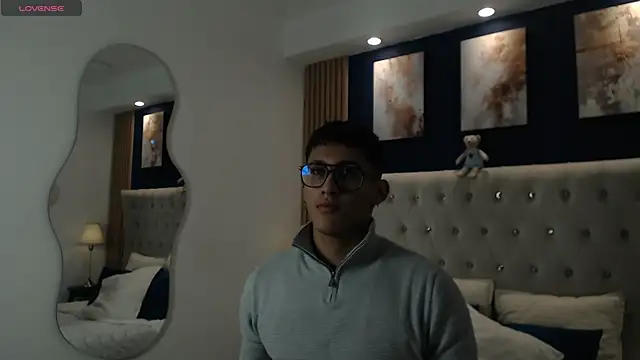 SalvadorFit online show from March 3, 8:16 pm