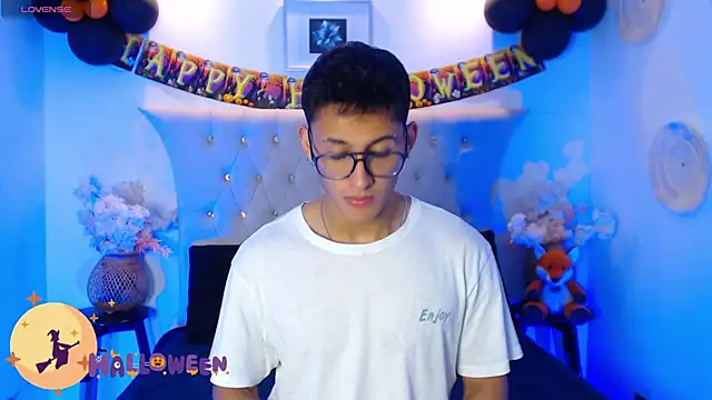 SalvadorFit online show from October 26, 8:42 pm