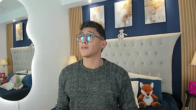 SalvadorFit online show from March 11, 8:03 pm