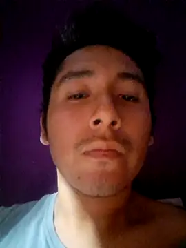 Snapshot of latinbigcock1_ chatting on March 3, 5:03 am latinbigcock1 online show from March 3, 5:03 am