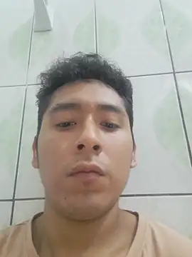 Snapshot of latinbigcock1_ chatting on October 26, 2:01 am latinbigcock1 online show from October 26, 2:01 am