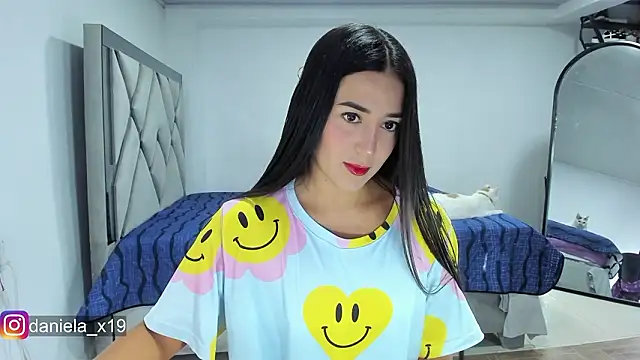 Daniela x19 online show from February 5, 12:39 am