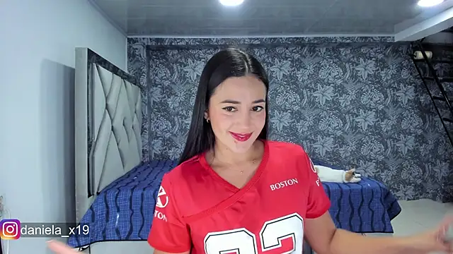 Daniela x19 online show from April 11, 1:13 am