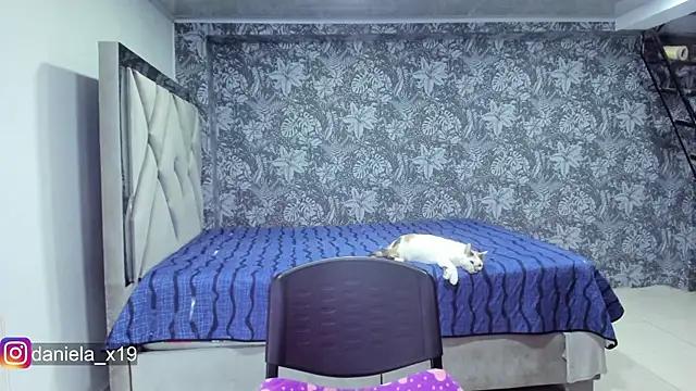 Daniela x19 online show from July 3, 1:01 am