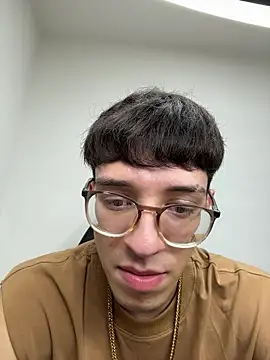 arthurdavies online show from December 4, 4:55 am